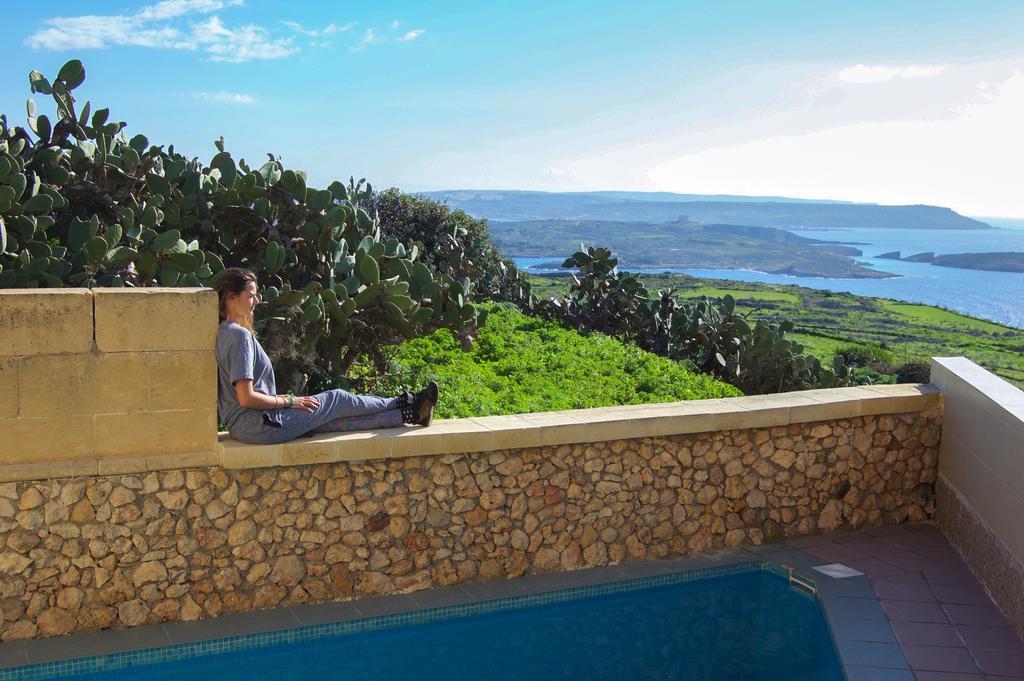Hotel Ta'Kemmuna Qala Exteriér fotografie